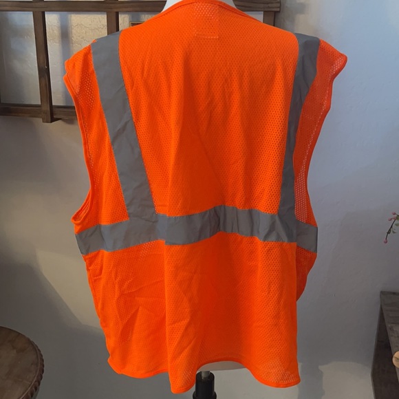 Running Reflective Orange Vest - Picture 5 of 7